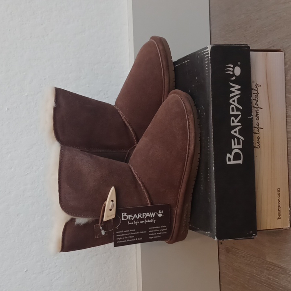 Bearpaw youth boots